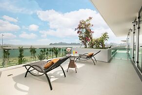 Tuan Chau Kingly Villa
