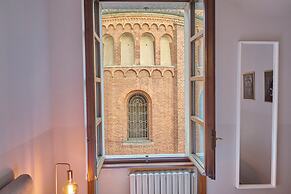 Milan Retreats Duomo