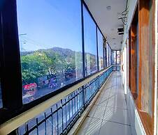 Hotel Ganga Azure