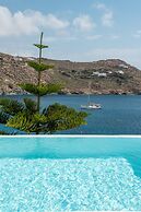 Etesians Suites & Villas