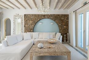 Etesians Suites & Villas