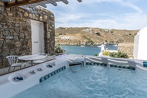 Etesians Suites & Villas