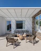 Etesians Suites & Villas