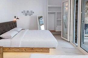 Etesians Suites & Villas