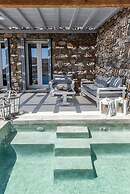 Etesians Suites & Villas