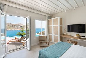 Etesians Suites & Villas