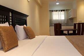Cranes Suites Hotel