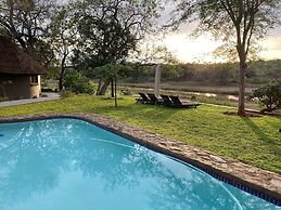 Emhosheni River Lodge