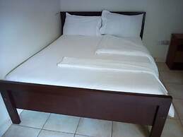 Jax Safari Hotel