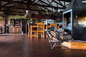 Riverman Cabin Country Lodge