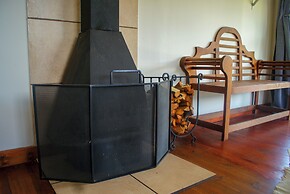 Riverman Cabin Country Lodge