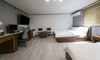 XO Hotel