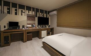 XO Hotel
