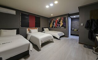 XO Hotel