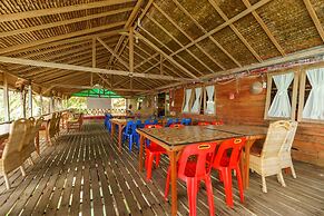 RedDoorz Syariah @ Sumur Tiga Beach Sabang