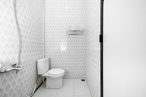 RedDoorz near Makassar Town Square 2