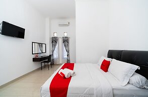 RedDoorz near Makassar Town Square 2