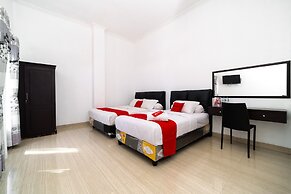RedDoorz near Makassar Town Square 2