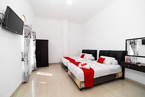 RedDoorz near Makassar Town Square 2