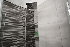 George Studio