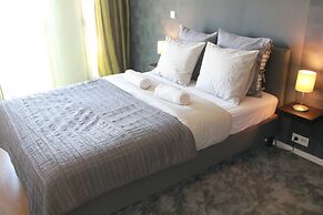 Bright Apartment in Entrecampos