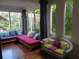 Embarcadero Maya B&B