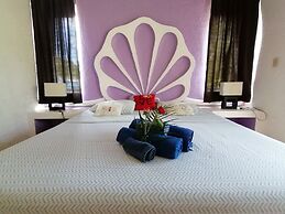 Embarcadero Maya B&B