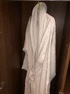 Bottoms Up - Hotel
