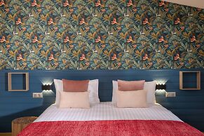 Cocoon Inn