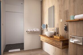 Cocoon Inn