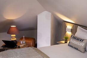 Cocoon Inn
