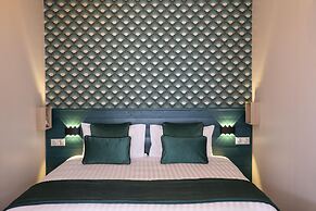 Cocoon Inn
