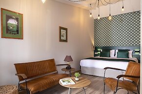 Cocoon Inn