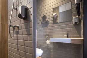 Cocoon Inn
