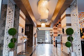 La Casa Hotel