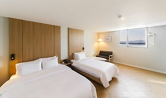 Hotel OU