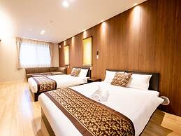 Grand Base Hiroshima Hikarimachi