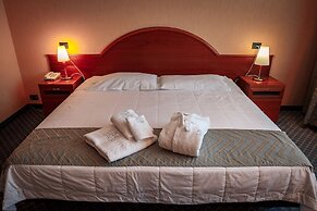 River Palace Hotel