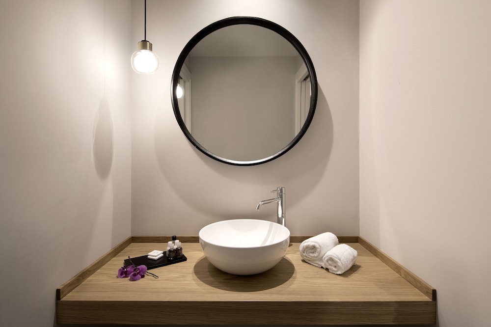 Opera 35 Boutique Hotel
