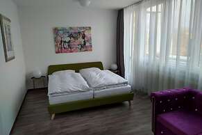 Atelier Guesthouse