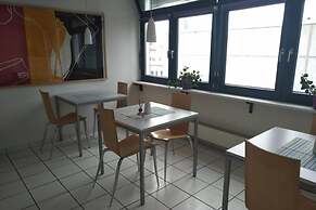 Atelier Guesthouse