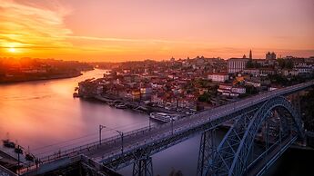 YOTEL Porto