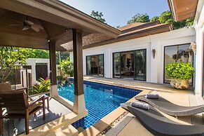 Tulip Pool Villa