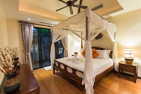 Tulip Pool Villa