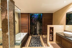 Tulip Pool Villa