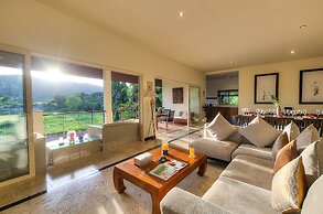 Viola Pool Villa