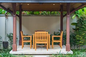 Emerald Pool Villa