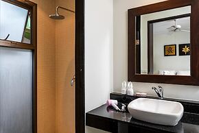Emerald Pool Villa