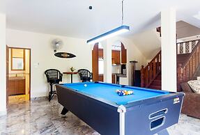 Twin Palm Pool Villa
