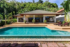 Aster Pool Villa